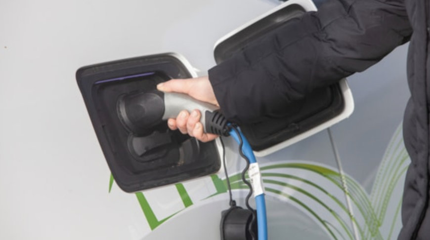 Scottish Power announces boost for green drivers on World EV Day